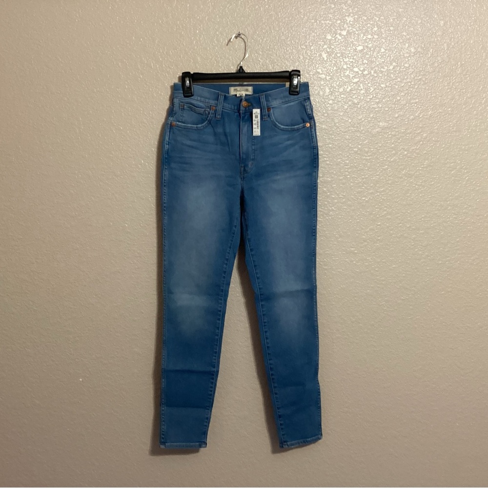 Madewell Ferndale Wash High-Rise Skinny Jeans.  NWT.  Size 27